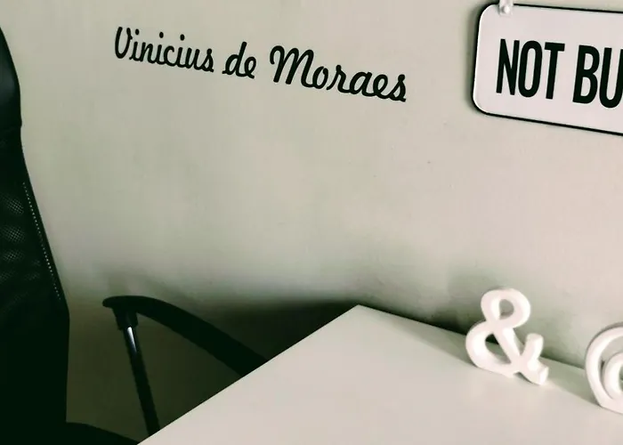 Charmoso E Aconchegante No Coracao Da Baixa Perto Da Ufrgs, Santa Casa, Parques, Orla, Centro Da *